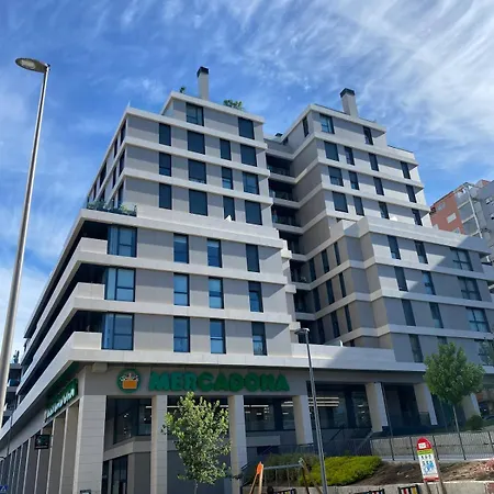 Apartmán Piso De Diseno En Con Parking Gratuito Vigo